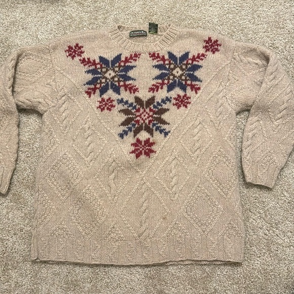 Outback Red Sweaters - Outback Red 100% Wool Sweater size M Fisherman Natural Winter snowflake